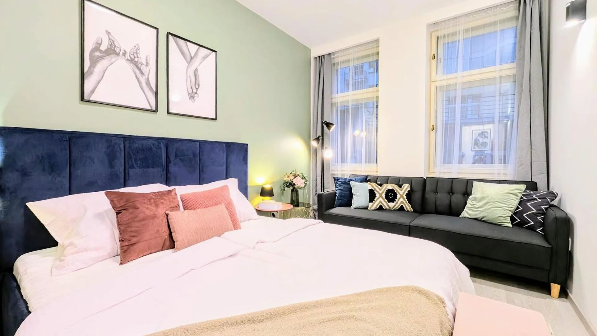 Old Town 2 Bdr, Free Coffee Apartment Prague Czech Republic
